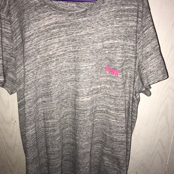 Pink shirts - Picture 3 of 4